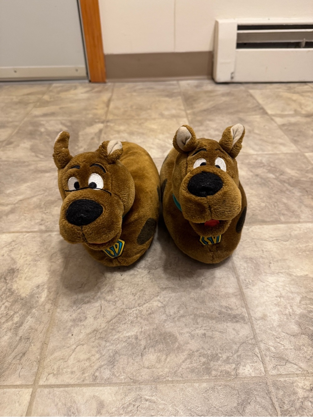 Vintage Scooby-Doo Slippers